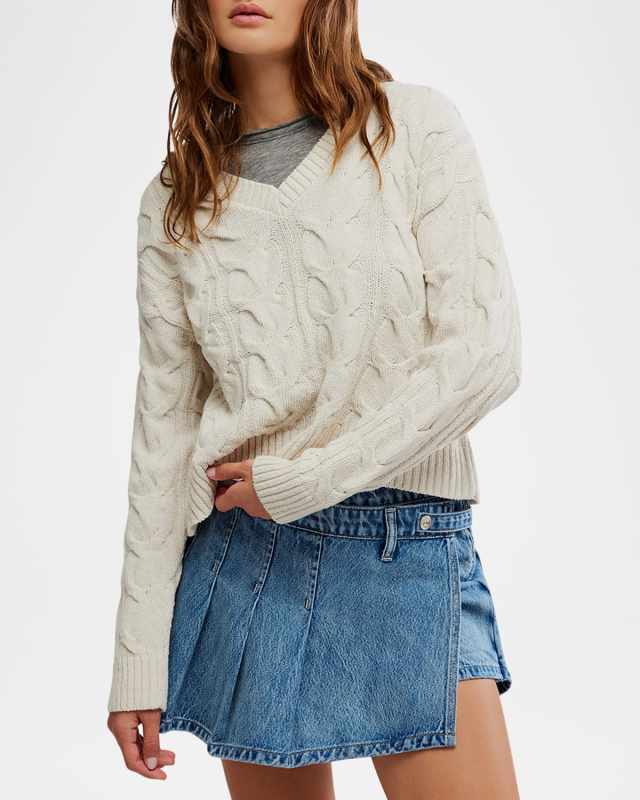 Washed Cable V-Neck Sweat